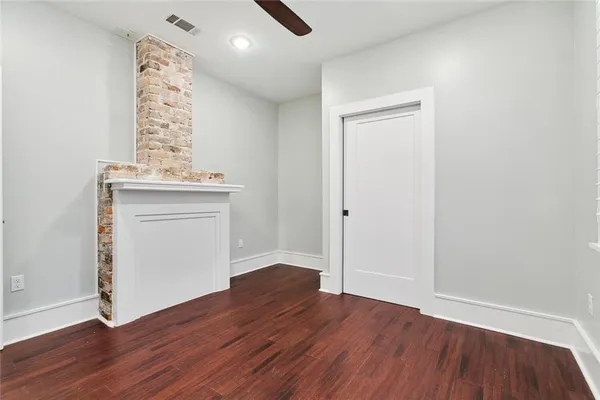 $2,500 | 1944 Jackson Avenue, New Orleans, LA 70113