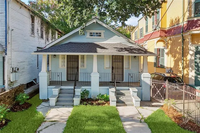 $2,500 | 1944 Jackson Avenue, New Orleans, LA 70113
