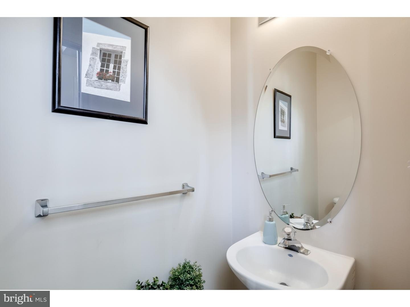 41 Warwick Road West Windsor, NJ 08550 - Photo 12 of 21 Gallery Image 12