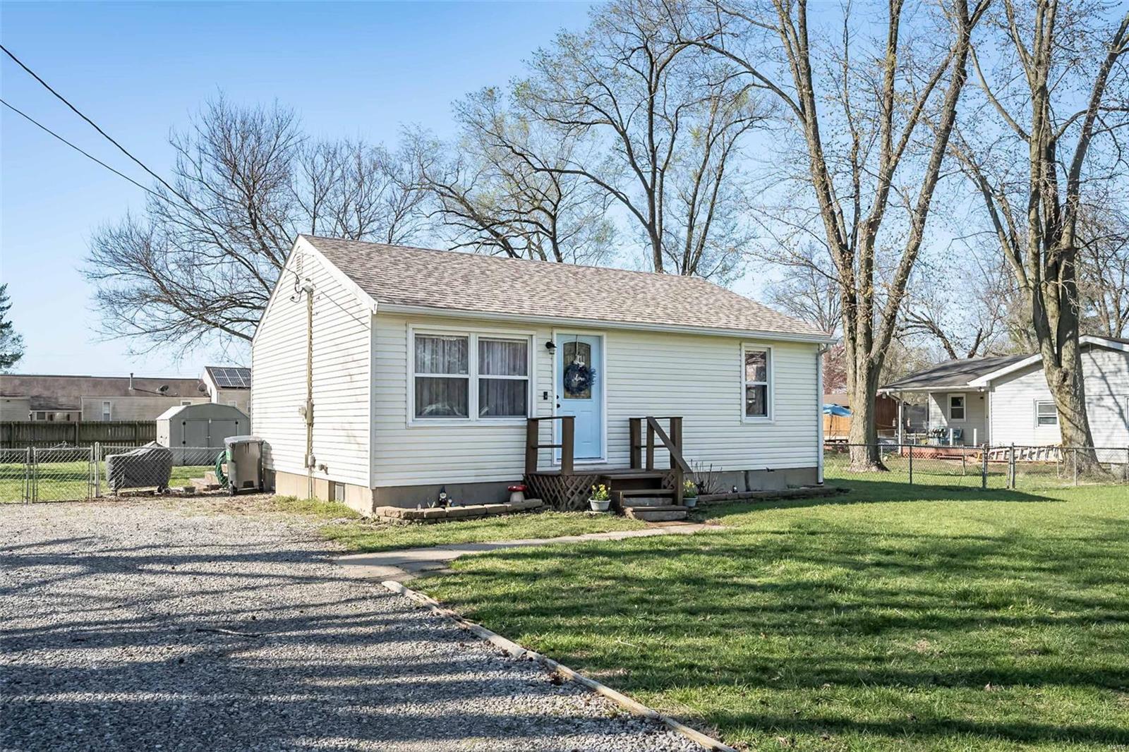 2628 Ruth Avenue St. Charles, MO 63301 - Photo 3 of 45 Gallery Image 3