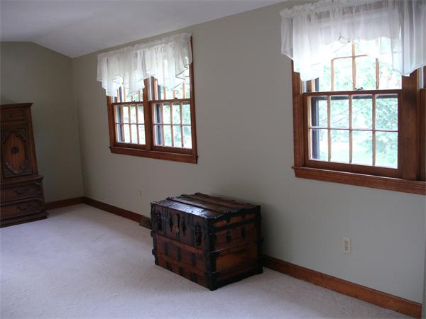 9 Tadmuck Road Westford, MA 01886 - Photo 18 of 30 Gallery Image 18