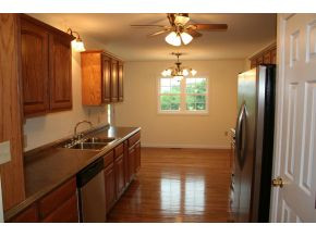 232 Boonesboro Road Gray, TN 37615 - Photo 3 of 6 Kitchen