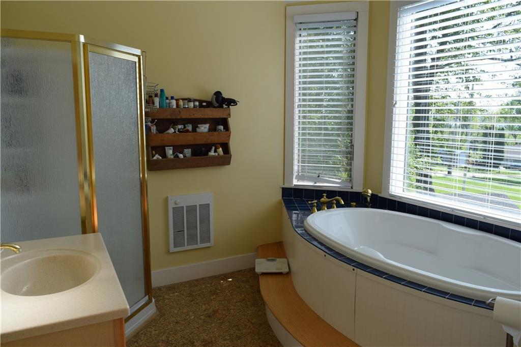 1501 Harpswell Neck Road Harpswell, ME 04079 - Photo 24 of 35 Master bedroom full bath with...