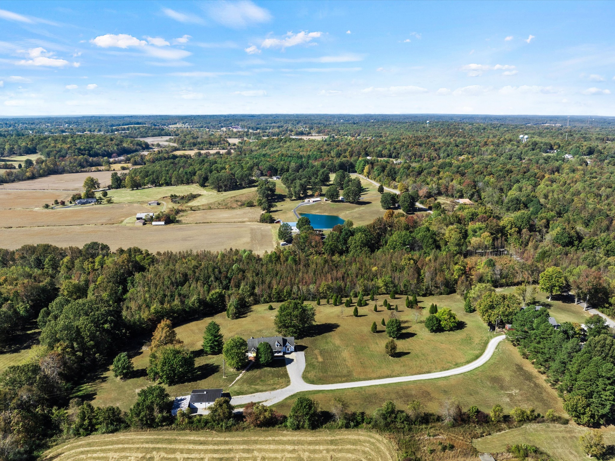 395 Carroll Gentry Road Madisonville, KY 42431 - Photo 40 of 46 a view of a city