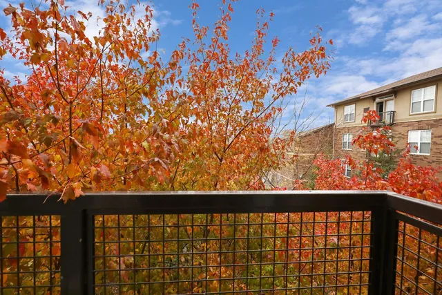 $219,900 | 13580 Technology Dr., Unit 3112, Eden Prairie, MN 55344