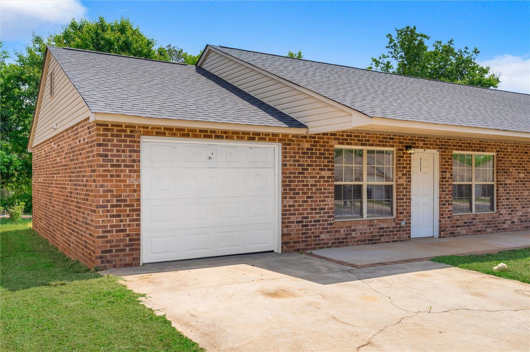 113 Premiere Court Anderson, SC 29621 - Photo 42 of 44