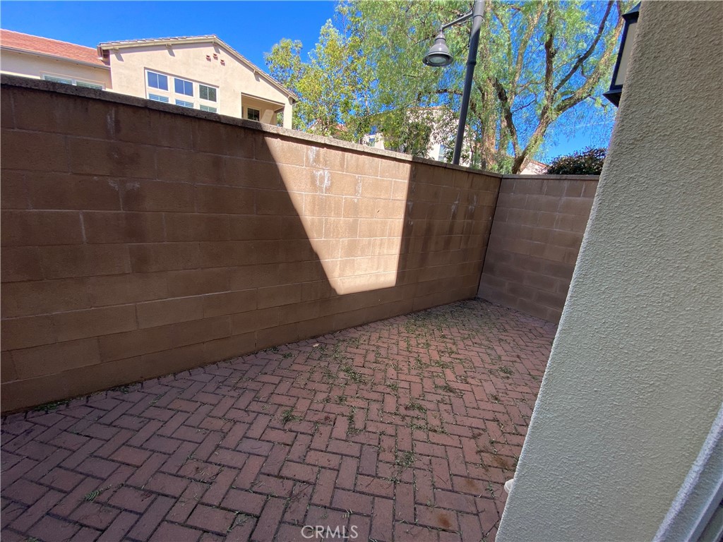 219 Overbrook Irvine, CA 92620 - Photo 7 of 32