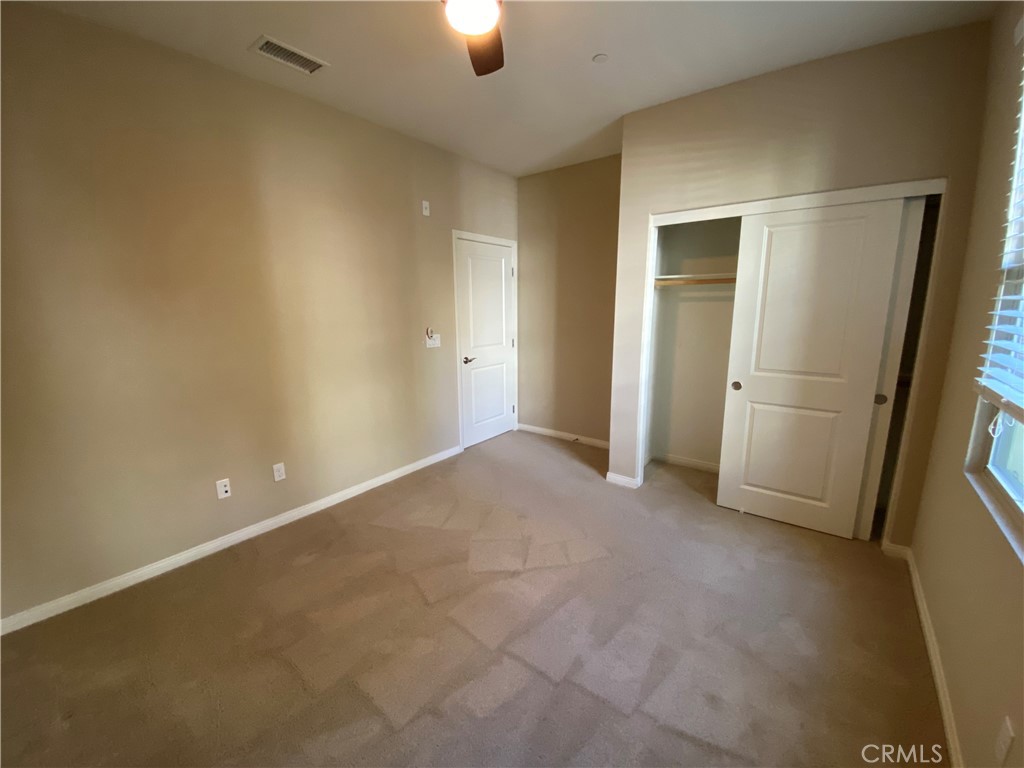 219 Overbrook Irvine, CA 92620 - Photo 10 of 32