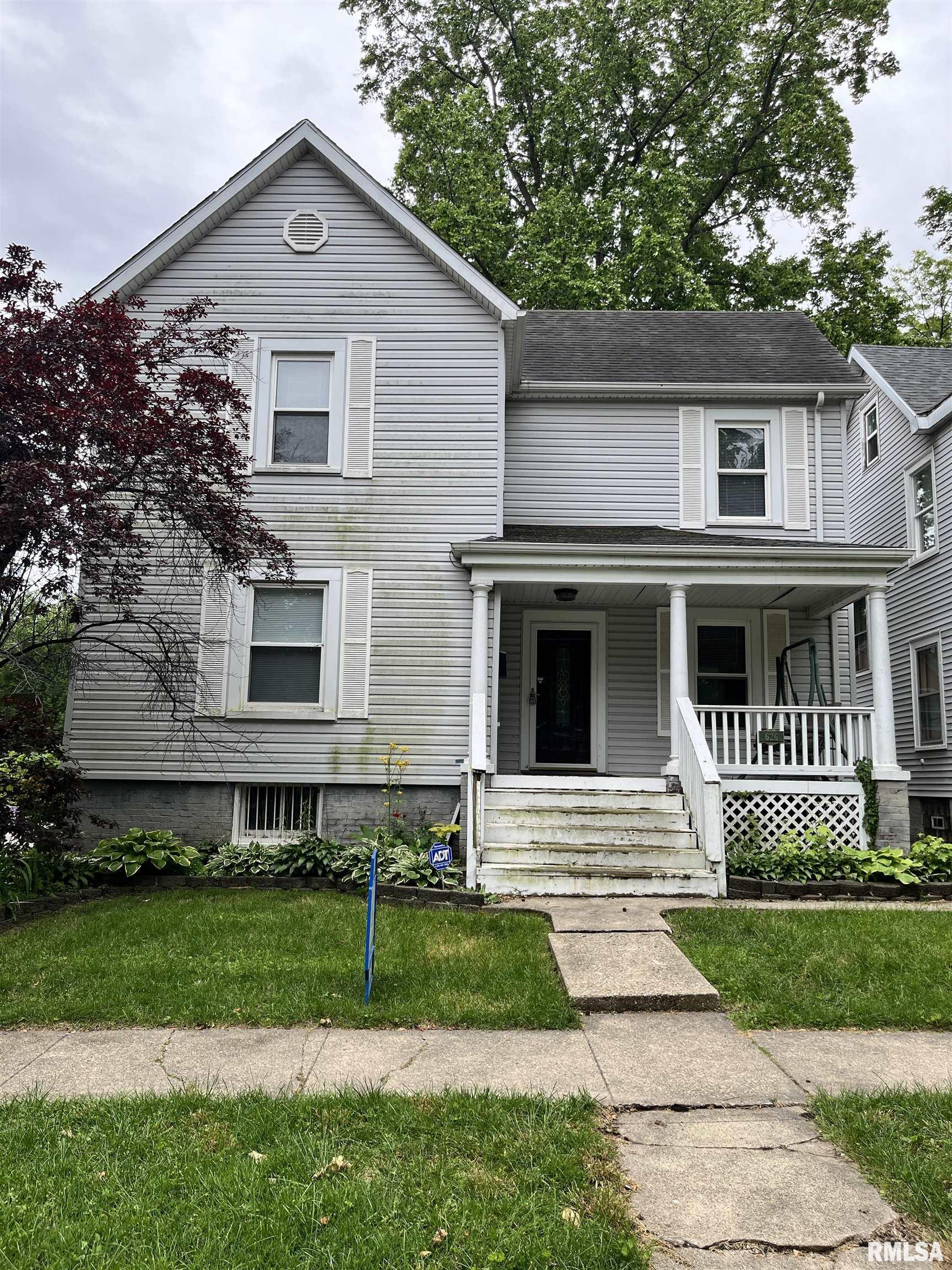 626 West Edwards Street Springfield, IL 62704 - Photo 1 of 11