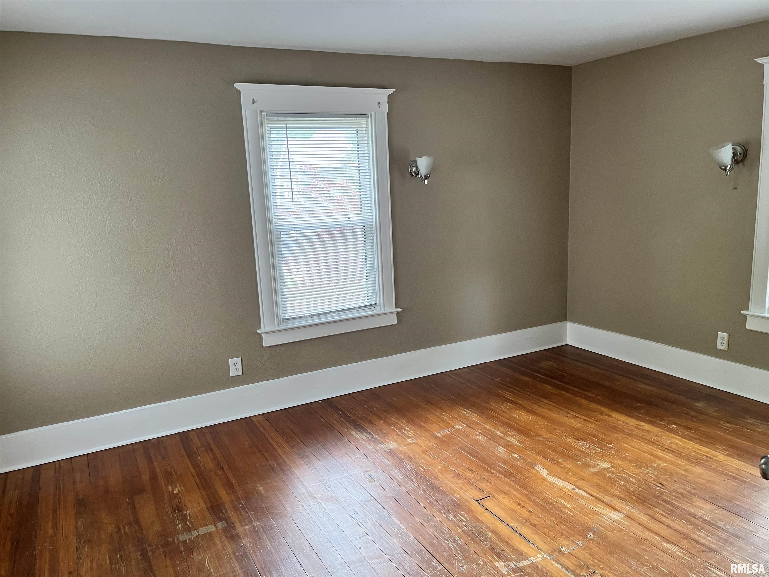626 West Edwards Street Springfield, IL 62704 - Photo 9 of 11