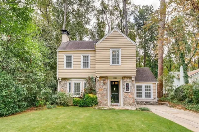 $4,500 | 1719 Ridgewood Drive Northeast, Atlanta, GA 30307