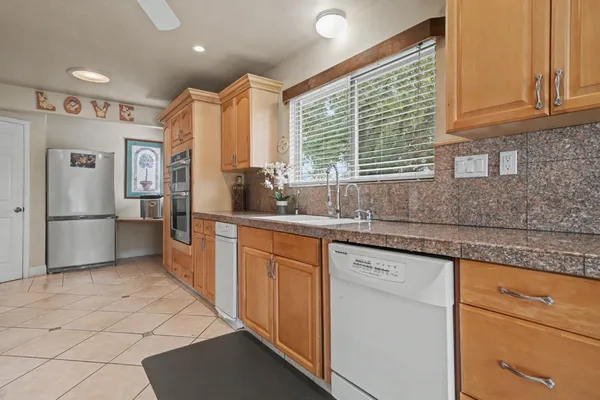 $3,750,000 | 450 Lakeview Road, Copperopolis, CA 95228