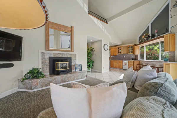 $3,750,000 | 450 Lakeview Road, Copperopolis, CA 95228