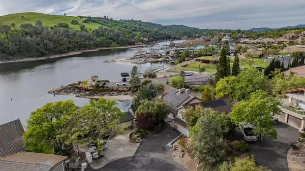 $3,750,000 | 450 Lakeview Road, Copperopolis, CA 95228