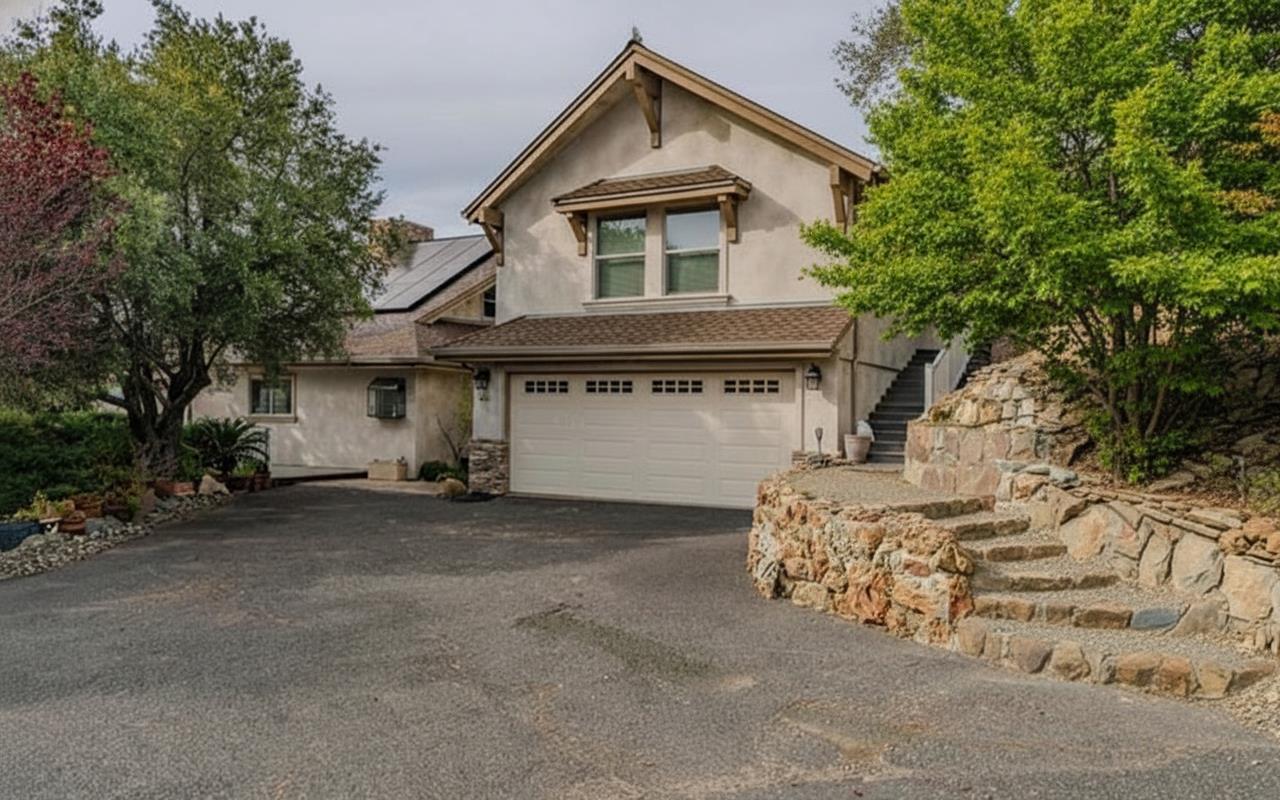 450 Lakeview Road Copperopolis, CA 95228 - Photo 6 of 93 a front view of a house with a tree