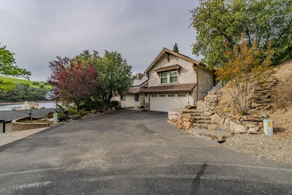 $3,750,000 | 450 Lakeview Road, Copperopolis, CA 95228