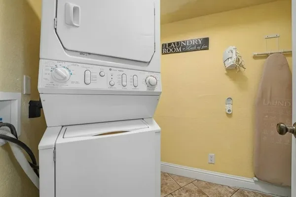 $3,750,000 | 450 Lakeview Road, Copperopolis, CA 95228