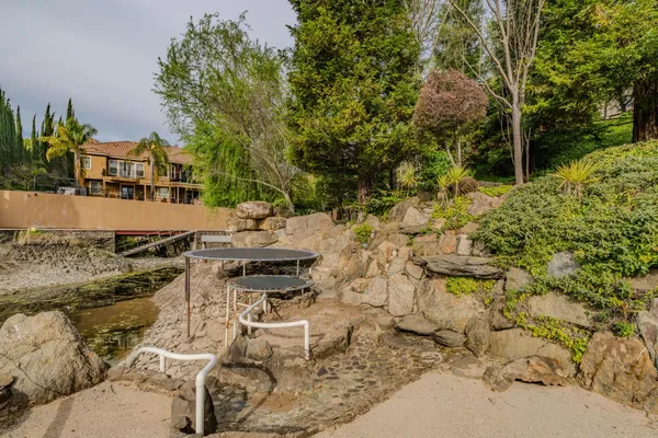 $3,750,000 | 450 Lakeview Road, Copperopolis, CA 95228