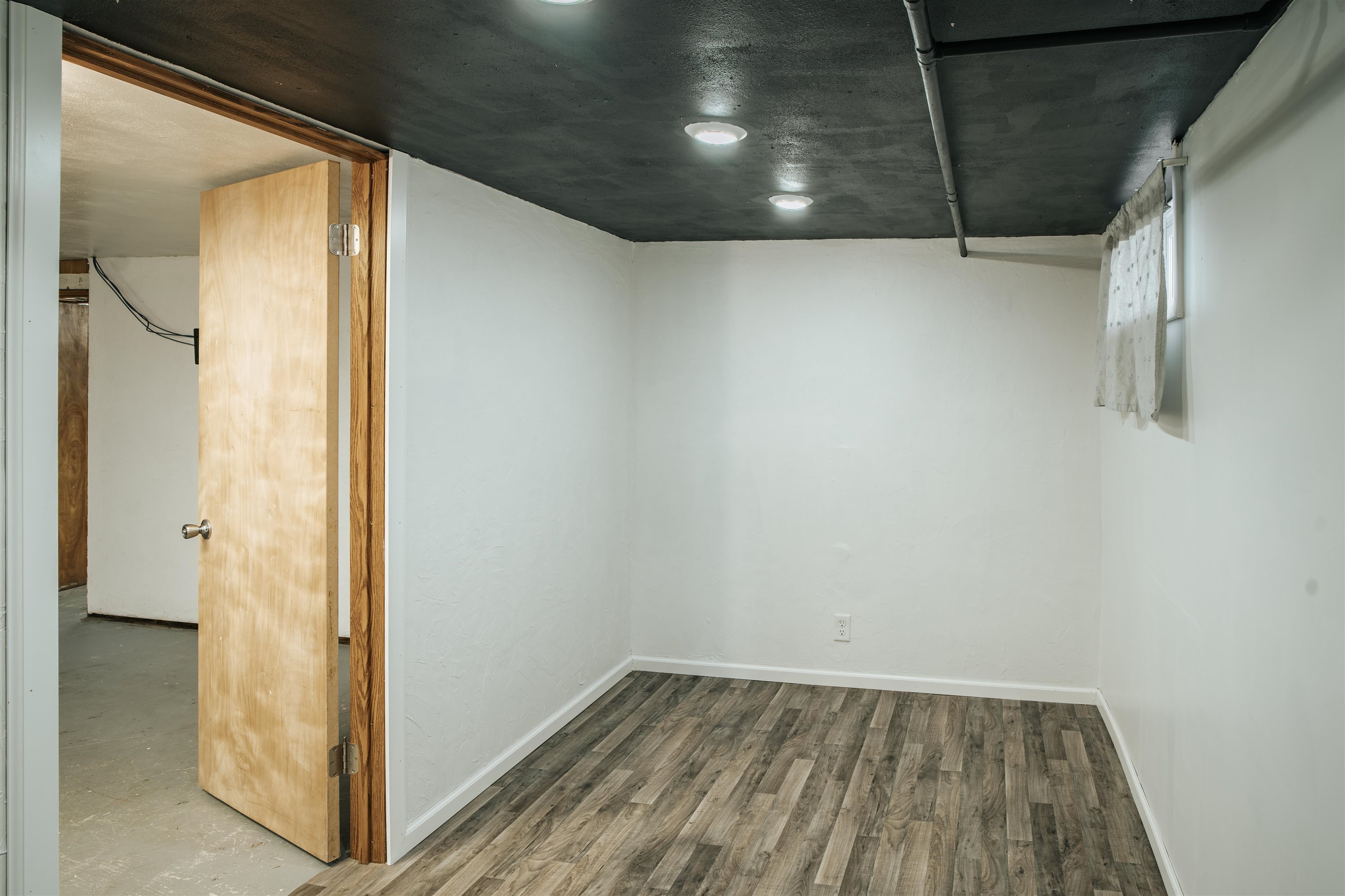 1127 Cardinal Lane Howard, WI 54313 - Photo 19 of 36