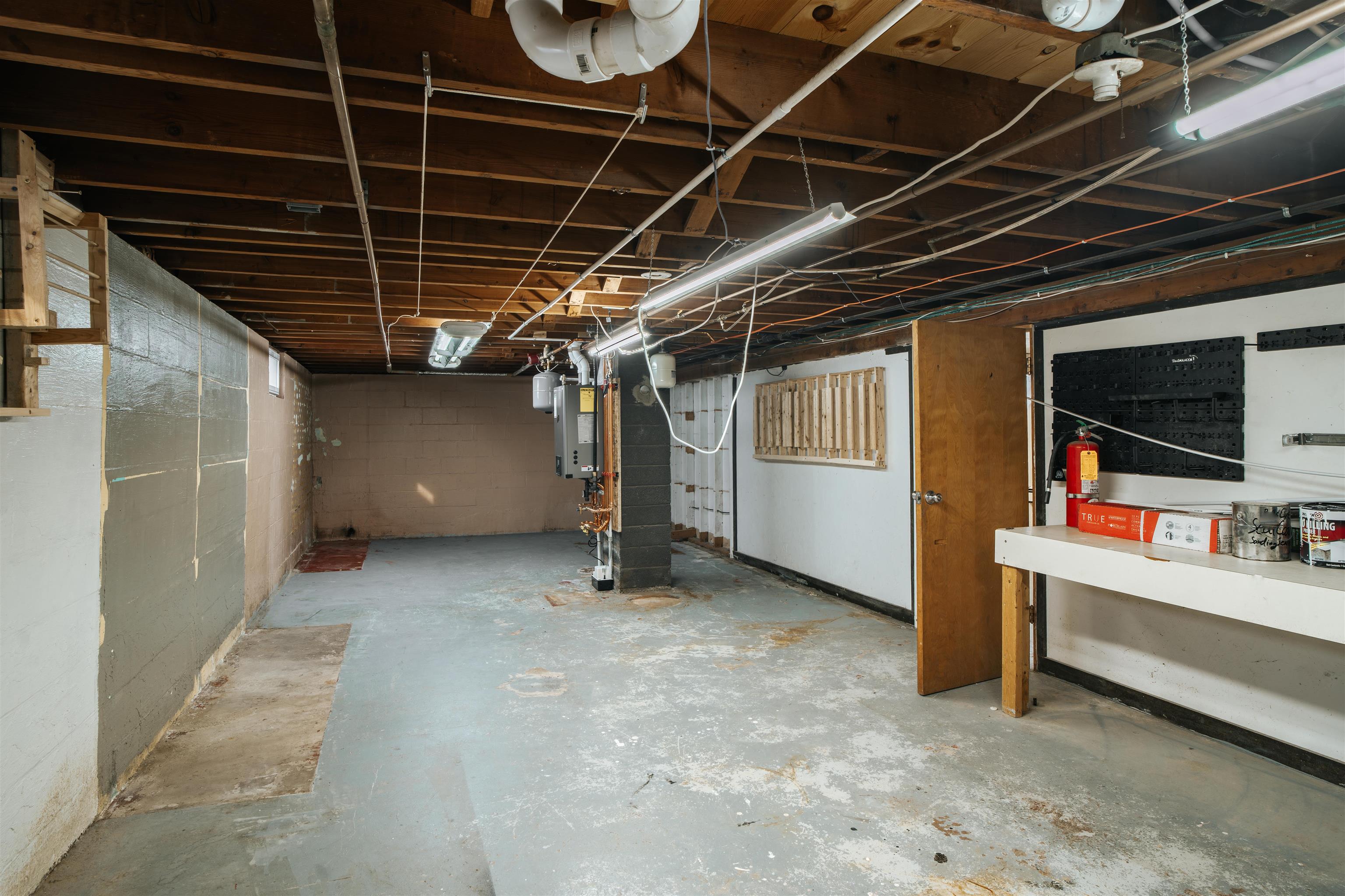 1127 Cardinal Lane Howard, WI 54313 - Photo 25 of 36