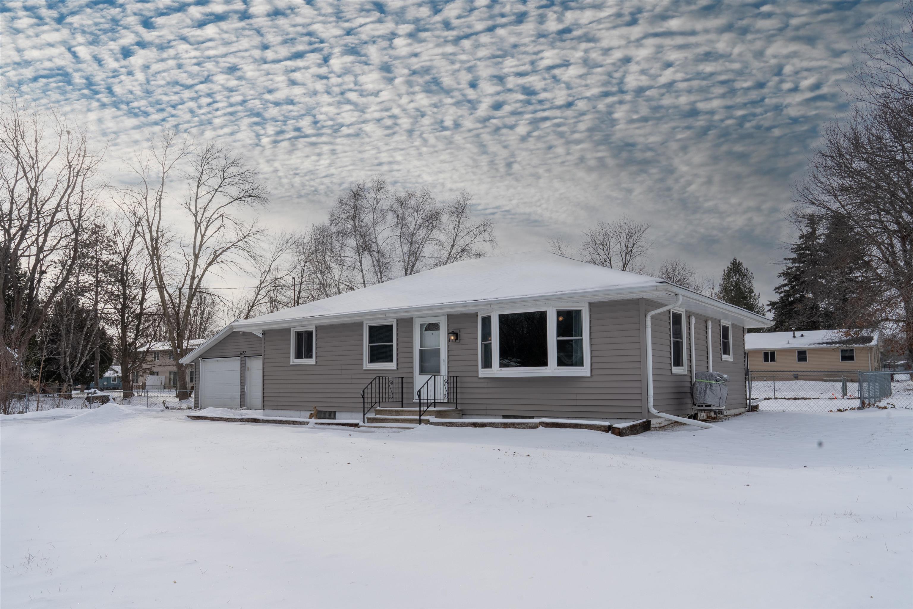 1127 Cardinal Lane Howard, WI 54313 - Photo 35 of 36
