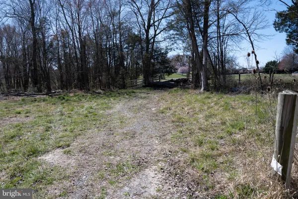 $499,000 | 19601 Darnestown Road, Beallsville, MD 20839