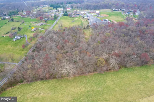 $499,000 | 19601 Darnestown Road, Beallsville, MD 20839