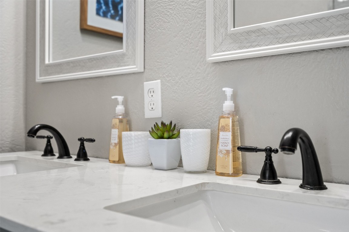 35 Presidio Road Wimberley, TX 78676 - Photo 25 of 39 a white sink sitting next to a white wall