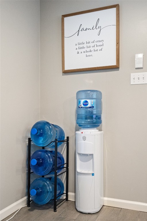 35 Presidio Road Wimberley, TX 78676 - Photo 27 of 39 a utility room with dryer and washer