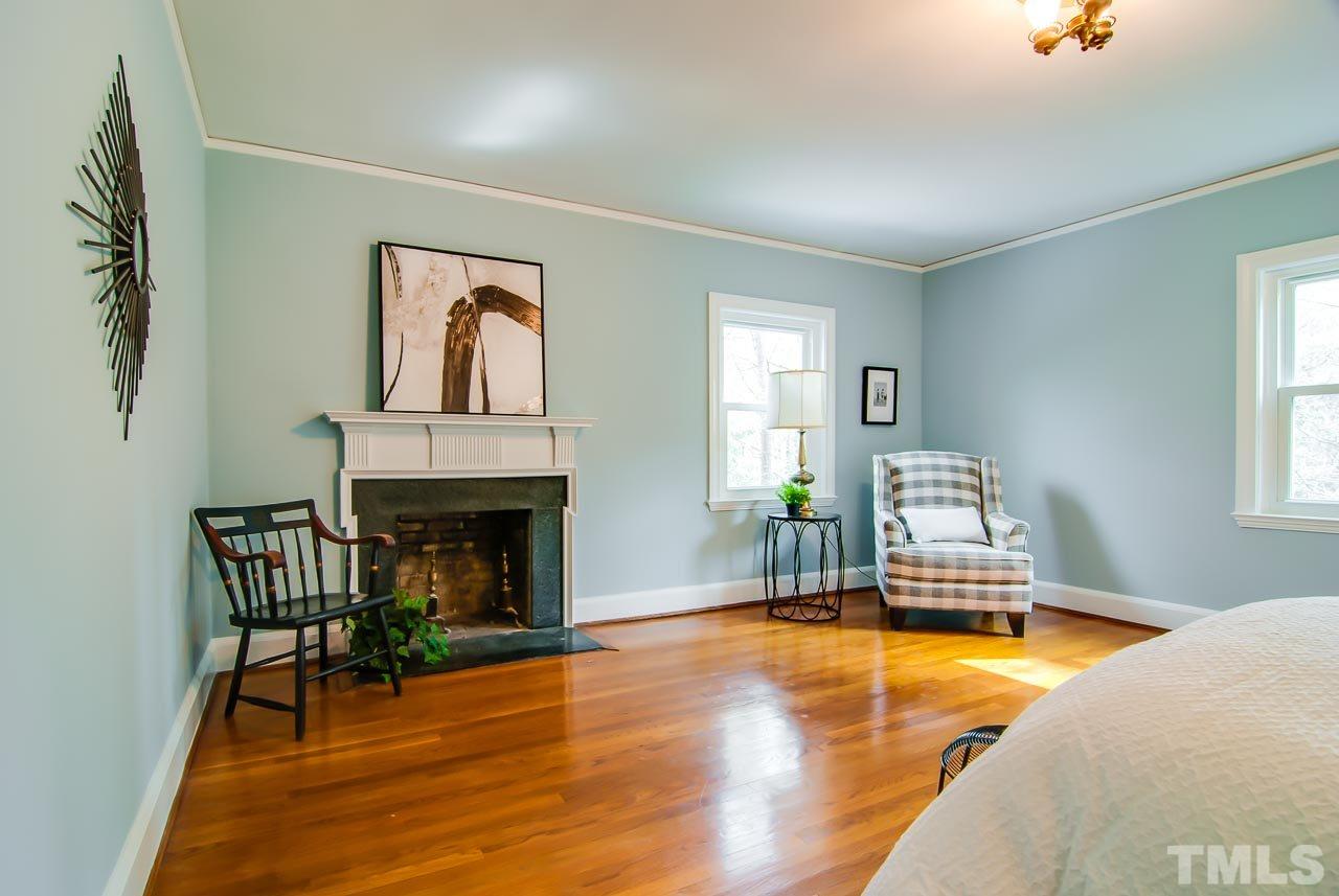 208 Pineview Road Durham, NC 27707 - Photo 14 of 25 Gallery Image 14