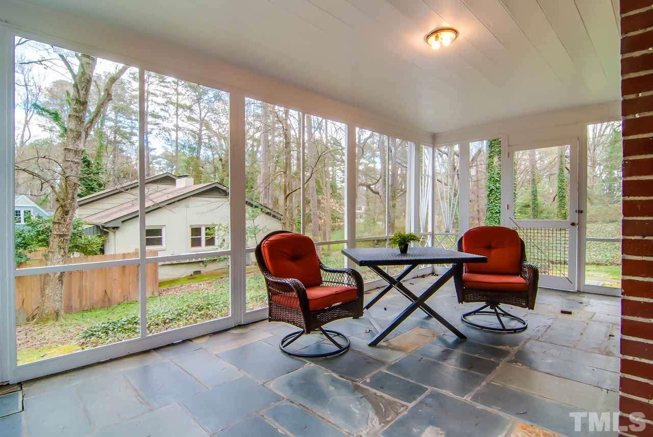 208 Pineview Road Durham, NC 27707 - Photo 6 of 25 Gallery Image 6