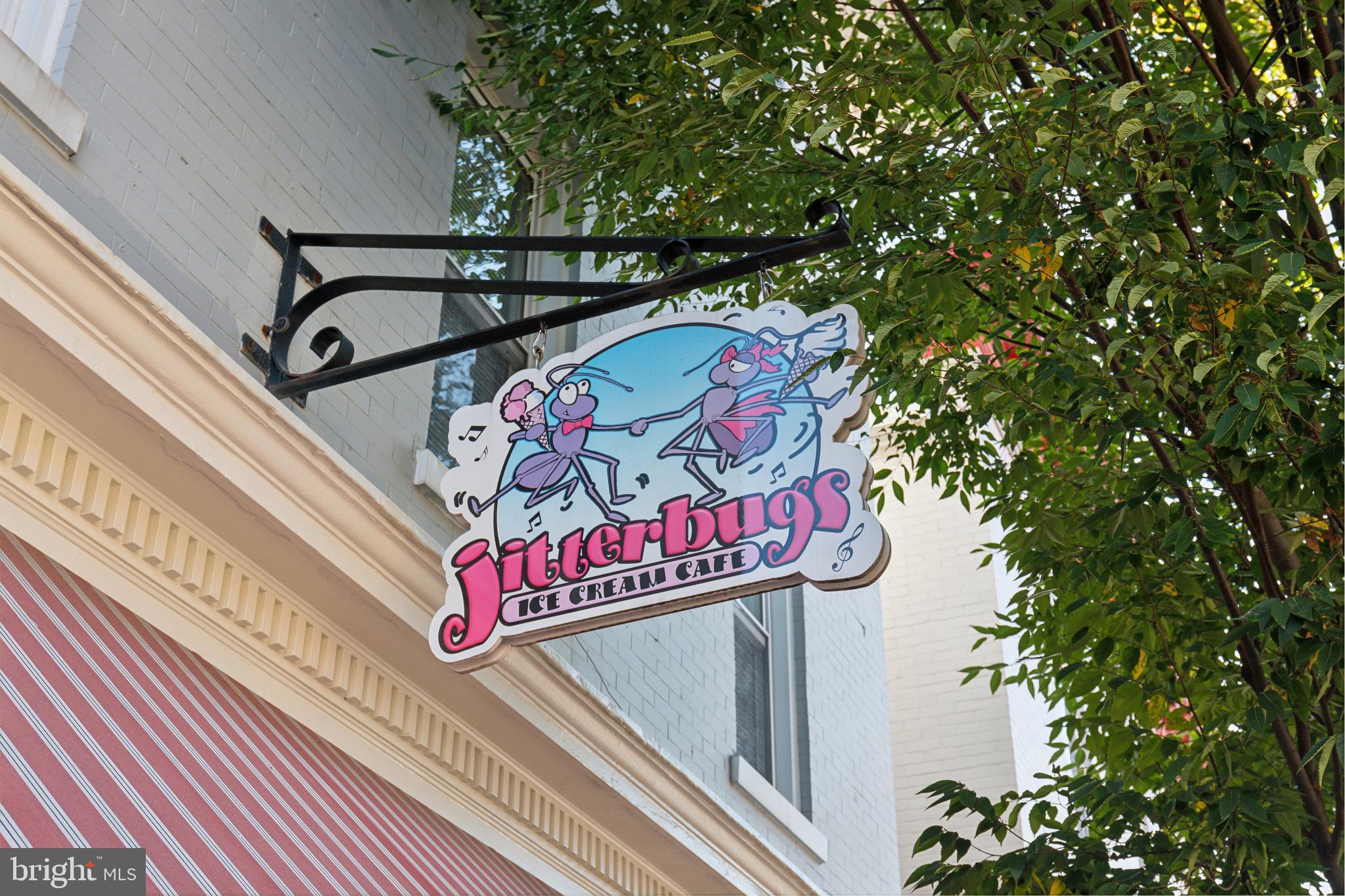 1006 Swallowtail Lane Manassas, VA 20110 - Photo 52 of 65 a sign that is on a pole