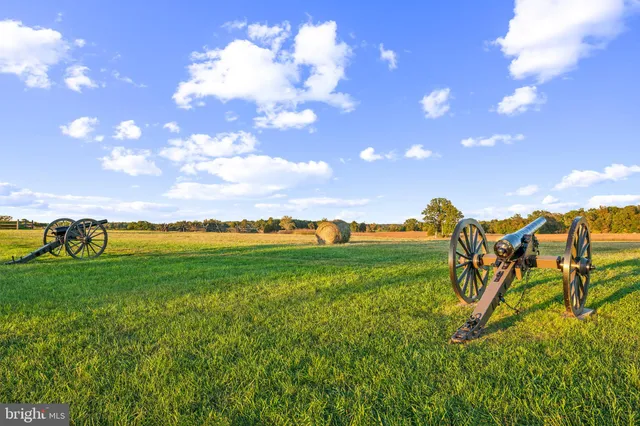 $525,000 | 1006 Swallowtail Lane, Manassas, VA 20110