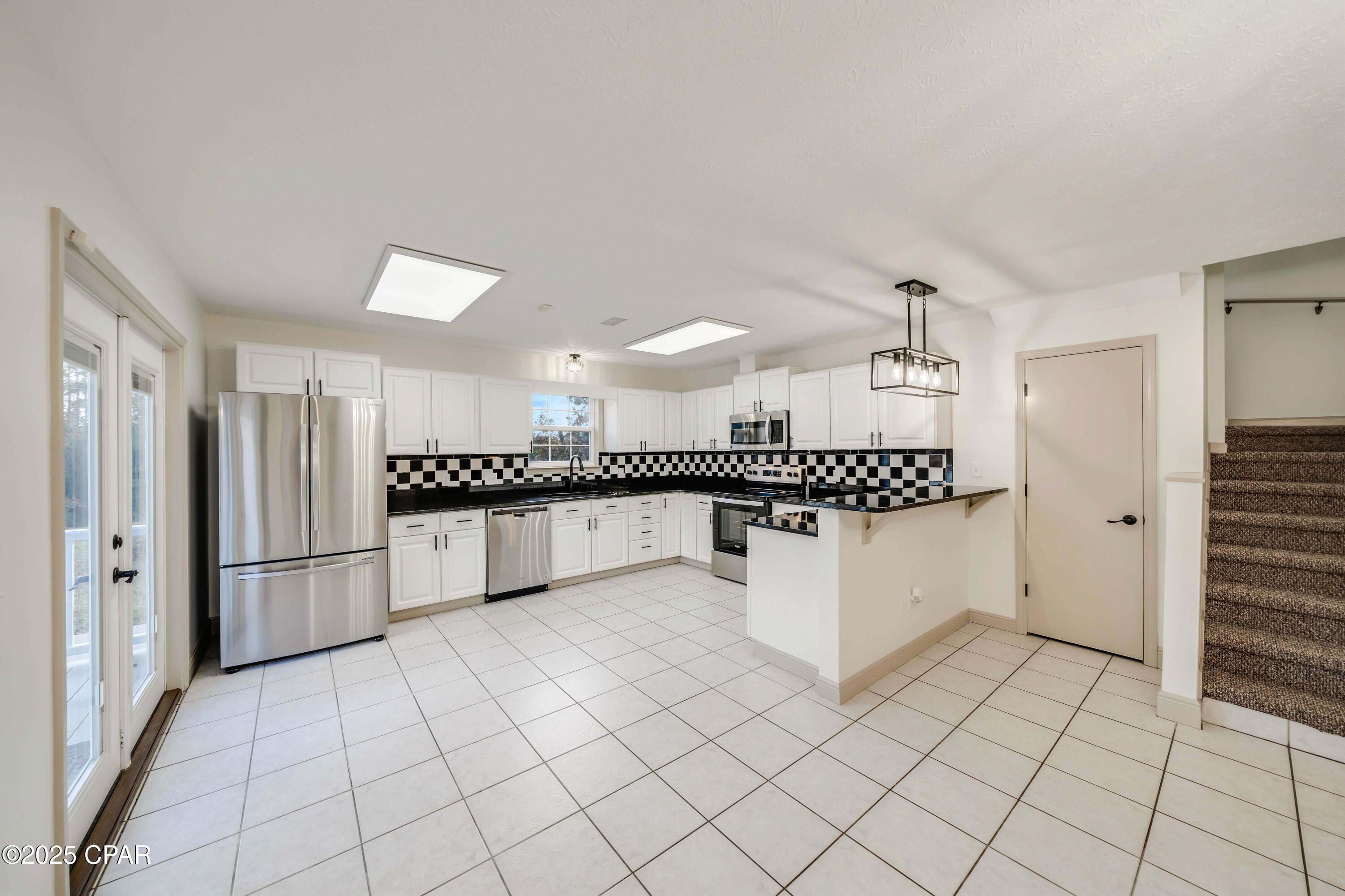 8508 South Holland Road Panama City, FL 32409 - Photo 16 of 98