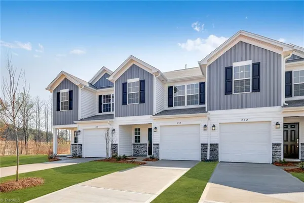 $242,499 | 256 Plumtree Court, King, NC 27021