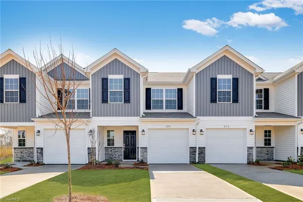 $234,399 | 256 Plumtree Court, King, NC 27021