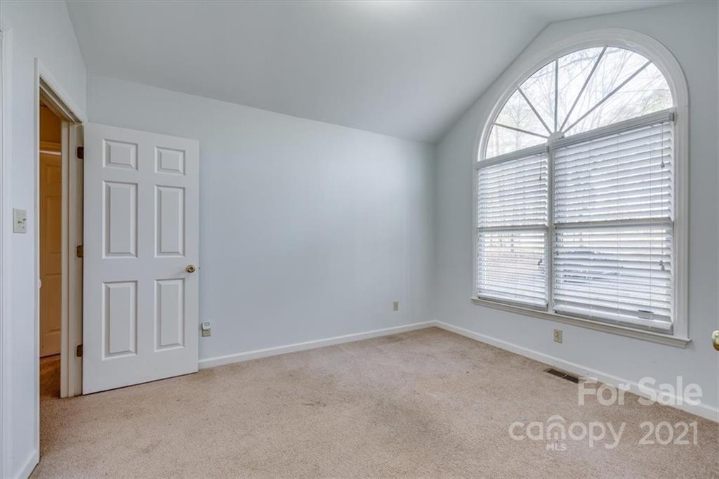 320 Bethel Church Road Clover, SC 29710 - Photo 4 of 30 Gallery Image 4