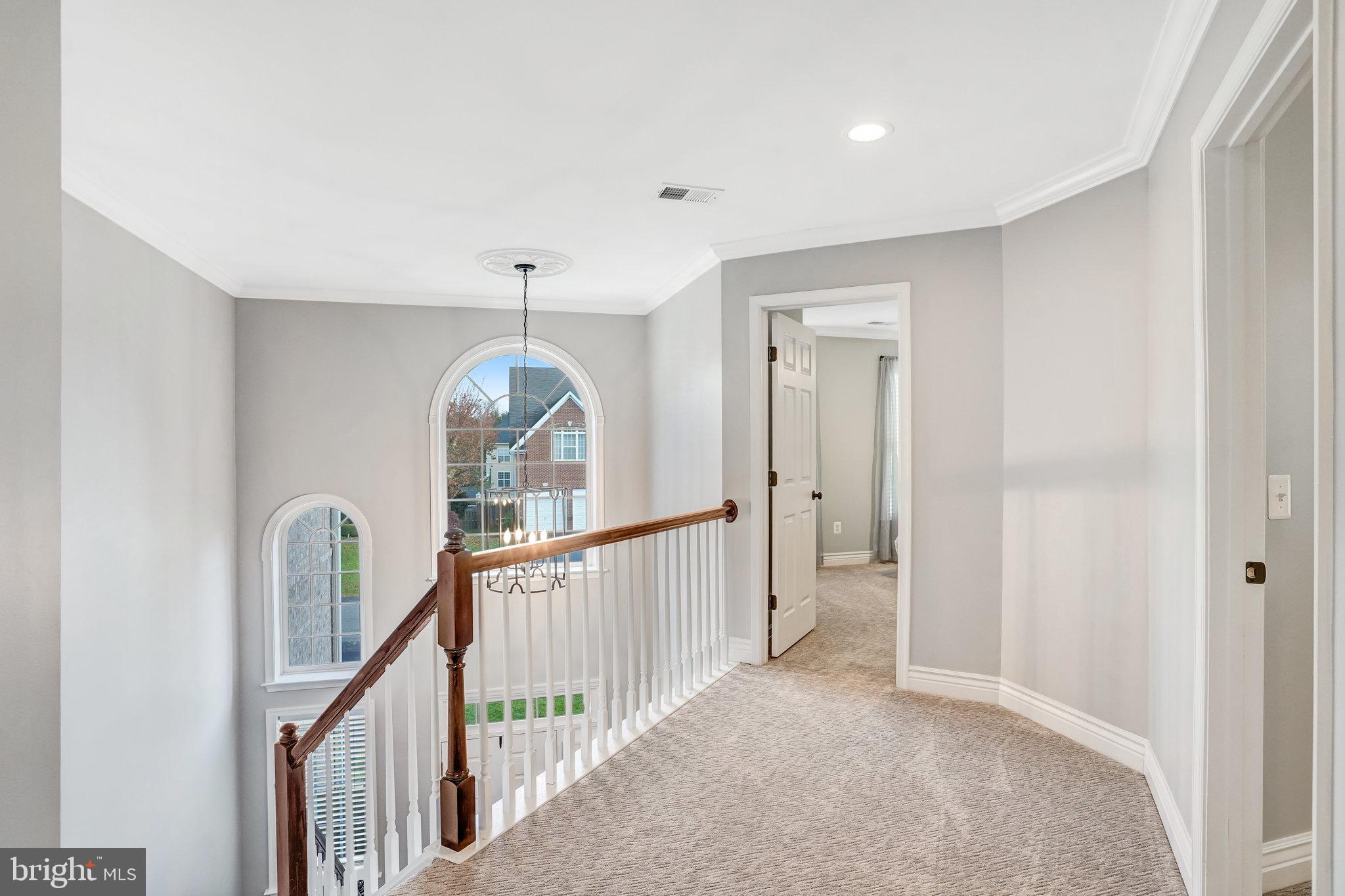 7524 Rio Grande Way Gainesville, VA 20155 - Photo 20 of 64 Upstairs hallway