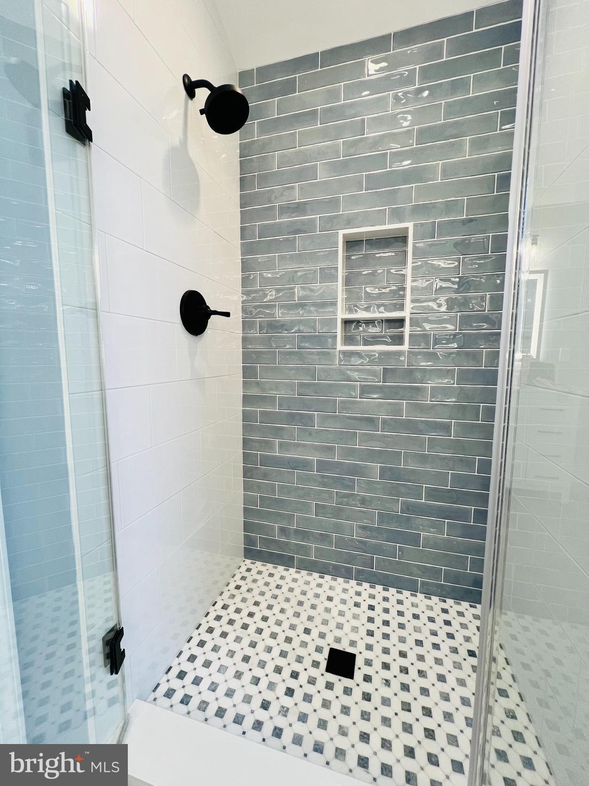 7524 Rio Grande Way Gainesville, VA 20155 - Photo 36 of 64 Primary Bath