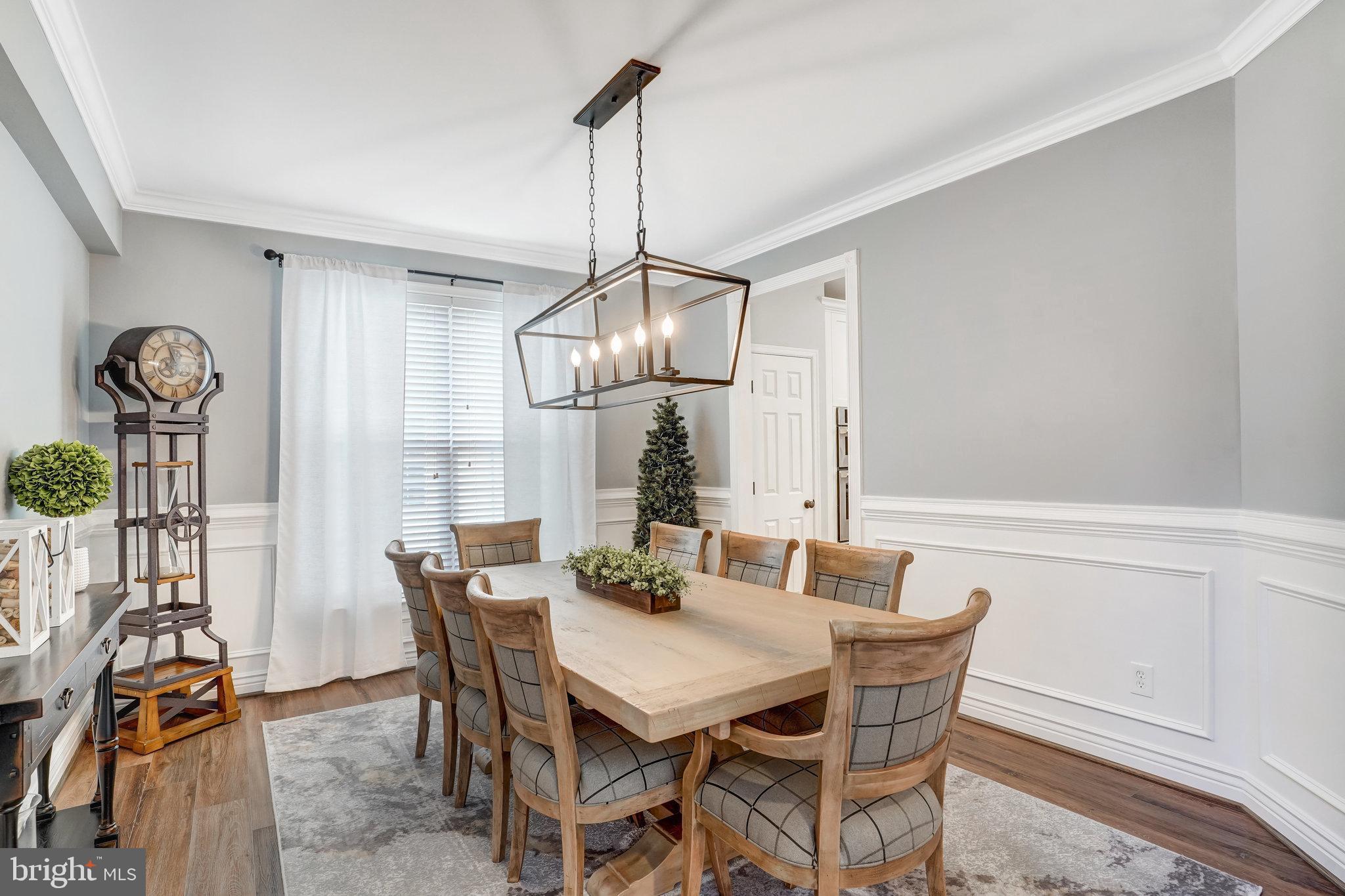 Formal dining room