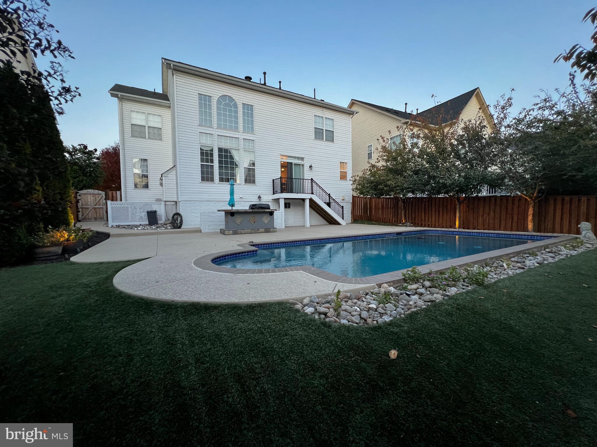 7524 Rio Grande Way Gainesville, VA 20155 - Photo 61 of 64 Backyard