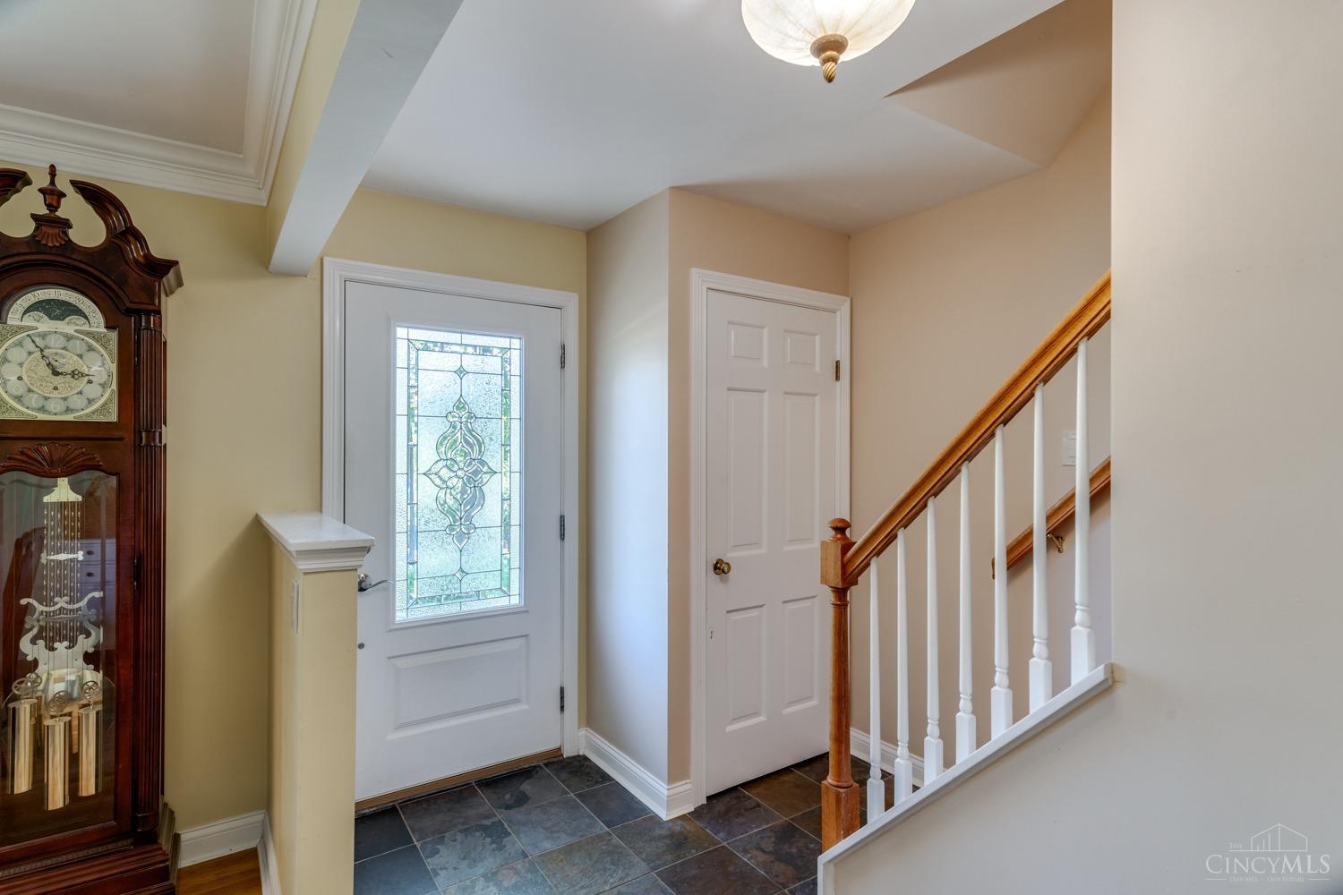 4729 Hubble Road Cincinnati, OH 45247 - Photo 17 of 69