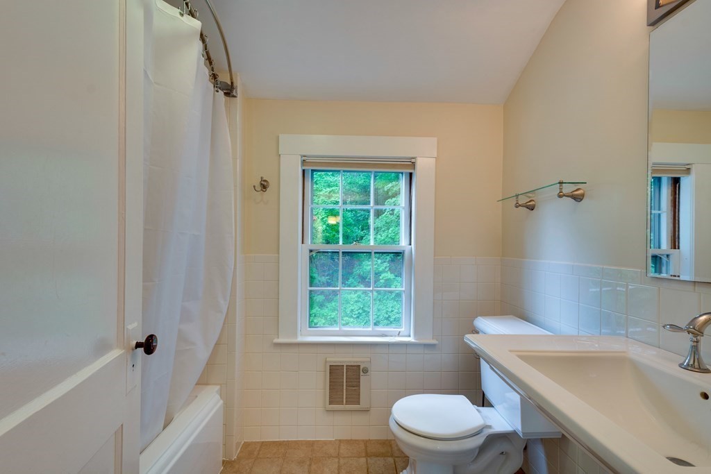 509 Concord Road Sudbury, MA 01776 - Photo 17 of 30 Gallery Image 17