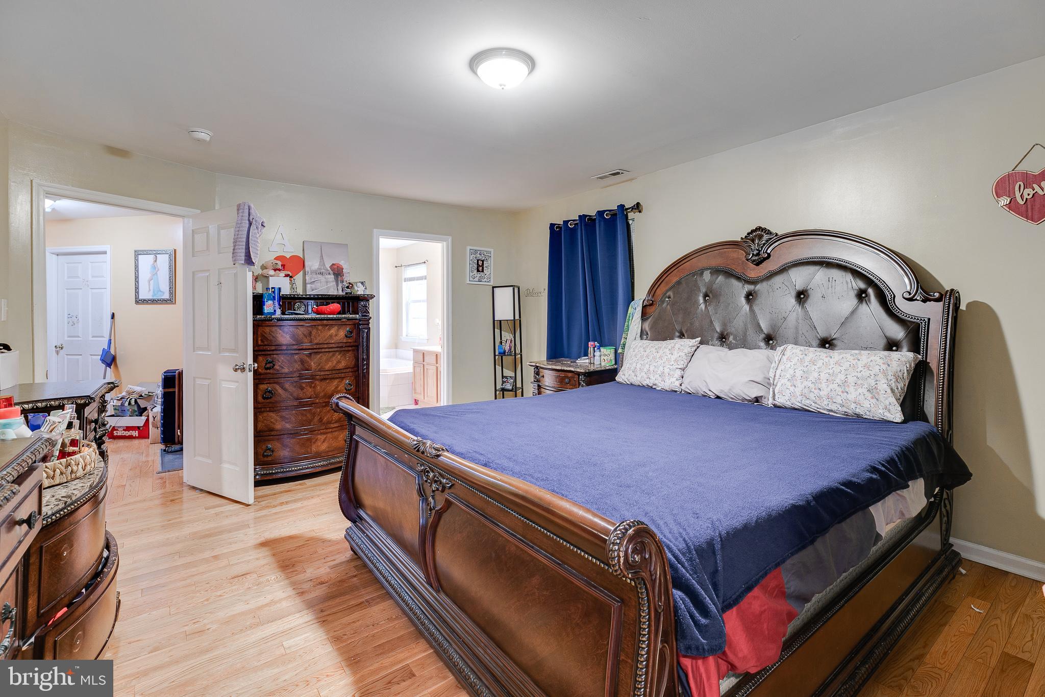 9160 Old Newtown Road Philadelphia, PA 19115 - Photo 17 of 33 Gallery Image 17