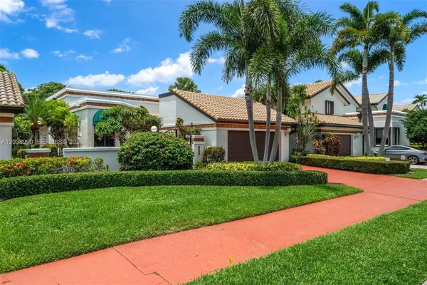 $3,500 | 6540 Via Rosa, Boca Raton, FL 33433