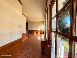 $364,500 | 407 South King Street, Windsor, NC 27983