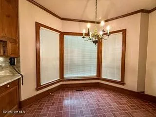 $364,500 | 407 South King Street, Windsor, NC 27983