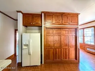 $364,500 | 407 South King Street, Windsor, NC 27983