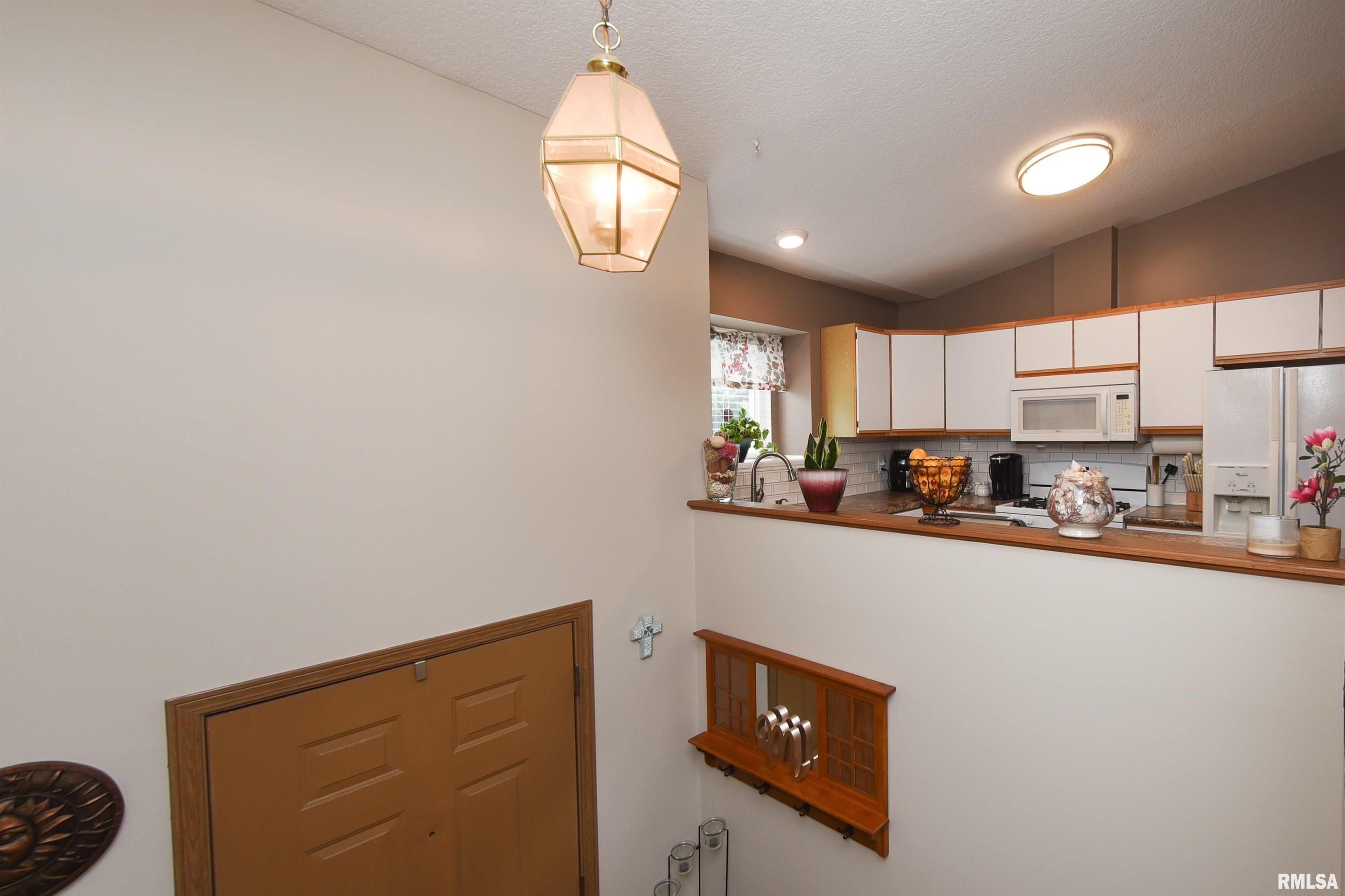 3010 3rd Street, Unit 8 Moline, IL 61265 - Photo 20 of 22