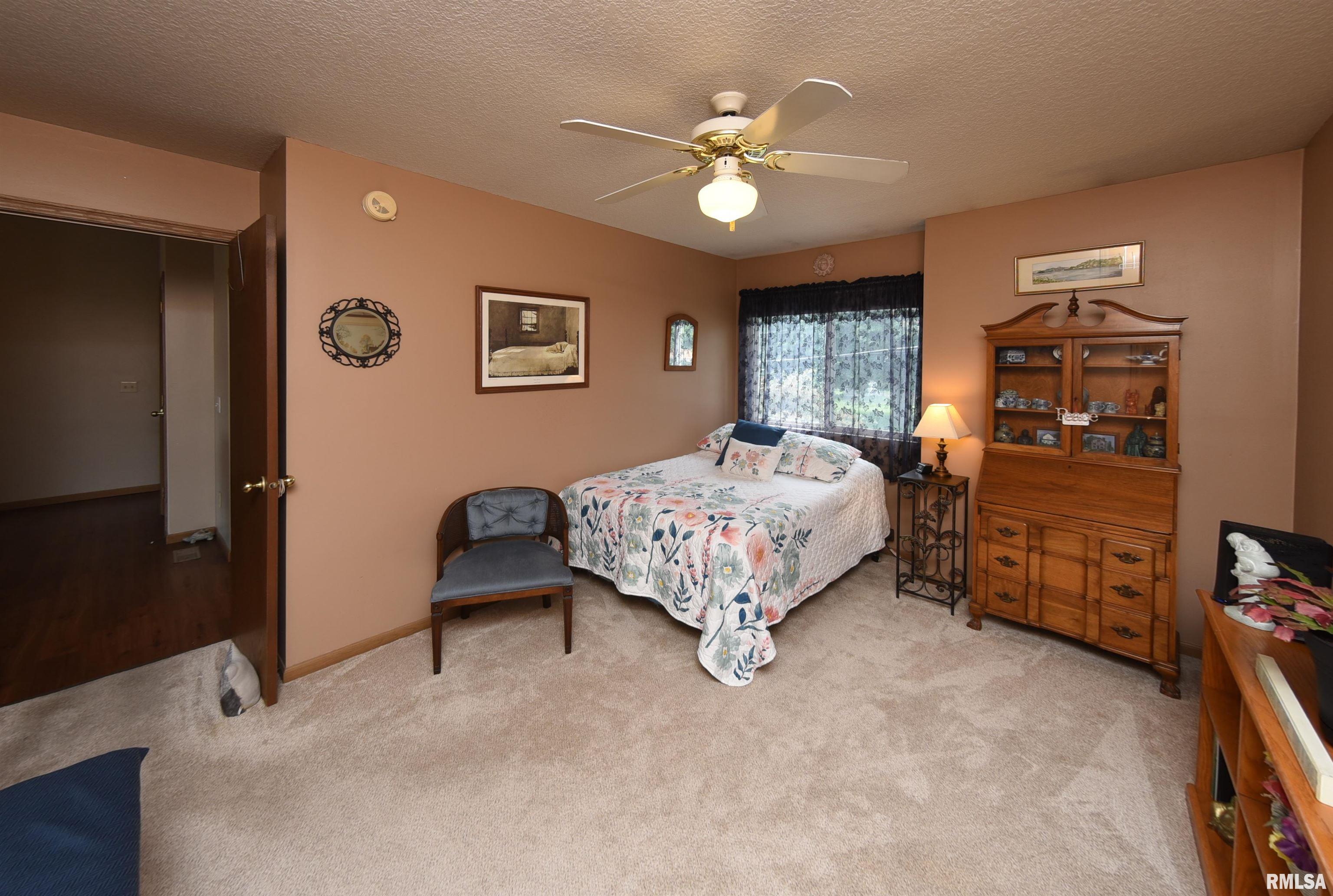 3010 3rd Street, Unit 8 Moline, IL 61265 - Photo 6 of 22